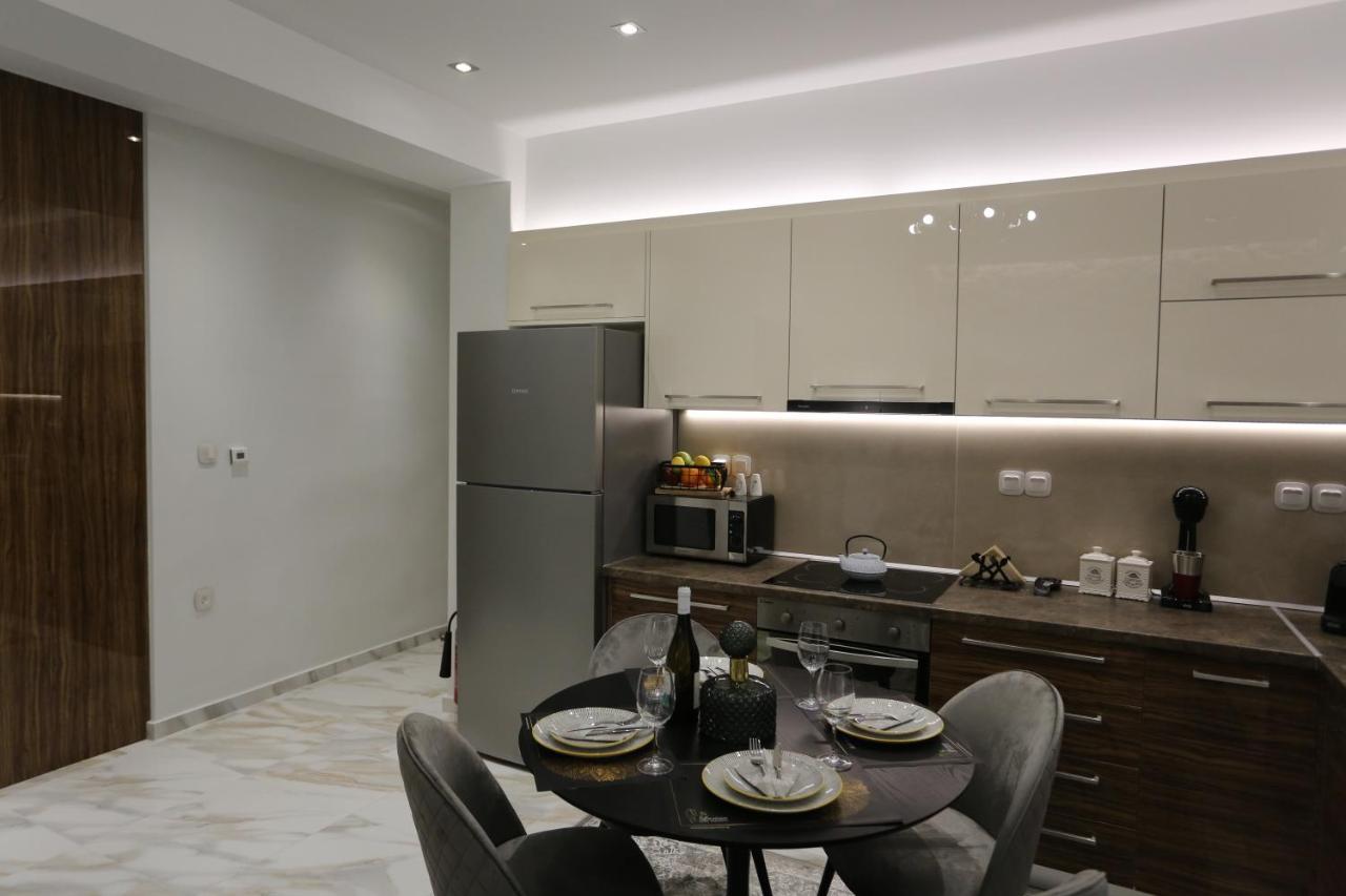 La Larissa Luxury Apartments Trekke Exterior foto