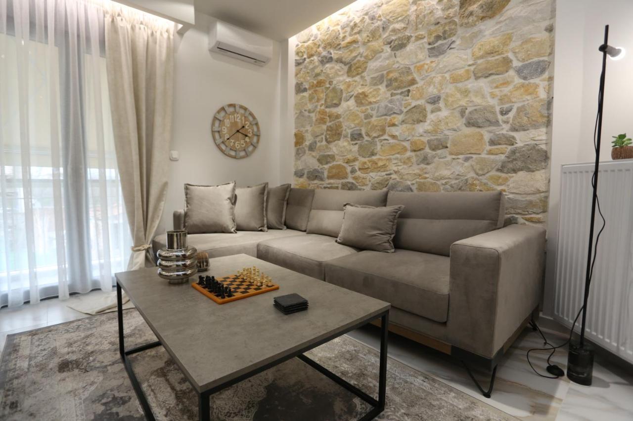 La Larissa Luxury Apartments Trekke Exterior foto